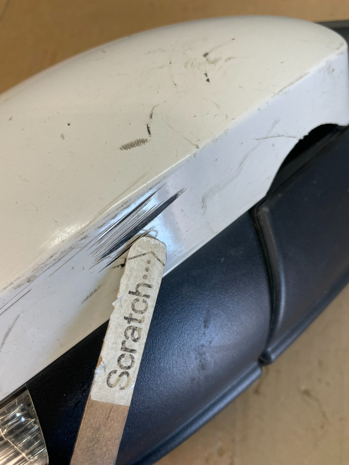 2009 to 2018 Volkswagen Tiguan Right Passenger View Door Mirror AD5675 DW7