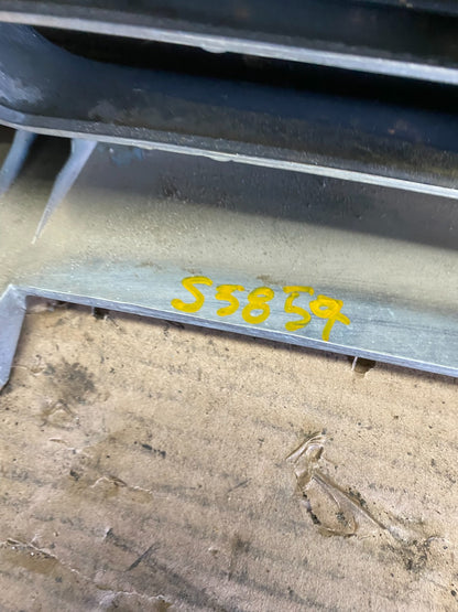 1990 to 1992 Infiniti M30 Front Upper Grill Grille S5859 DG10
