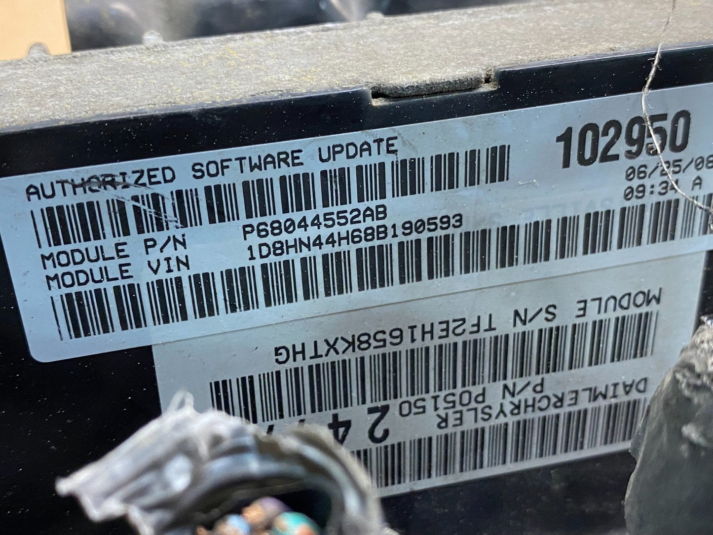 2008 Caravan Town & Country 3.3L Engine Control Unit ECU Module ae0042 DG2