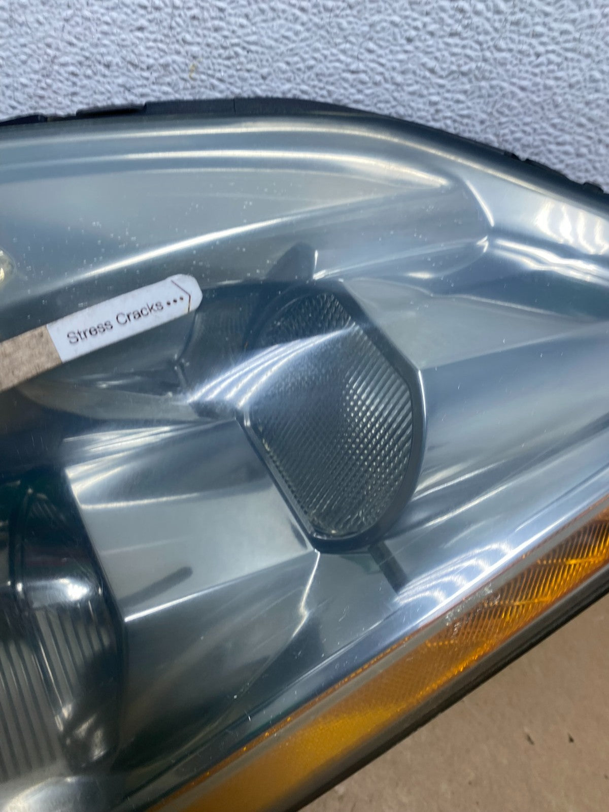 2004 to 2006 Nissan Maxima Left Driver Side Headlight Hid Xenon AG1313 DW4