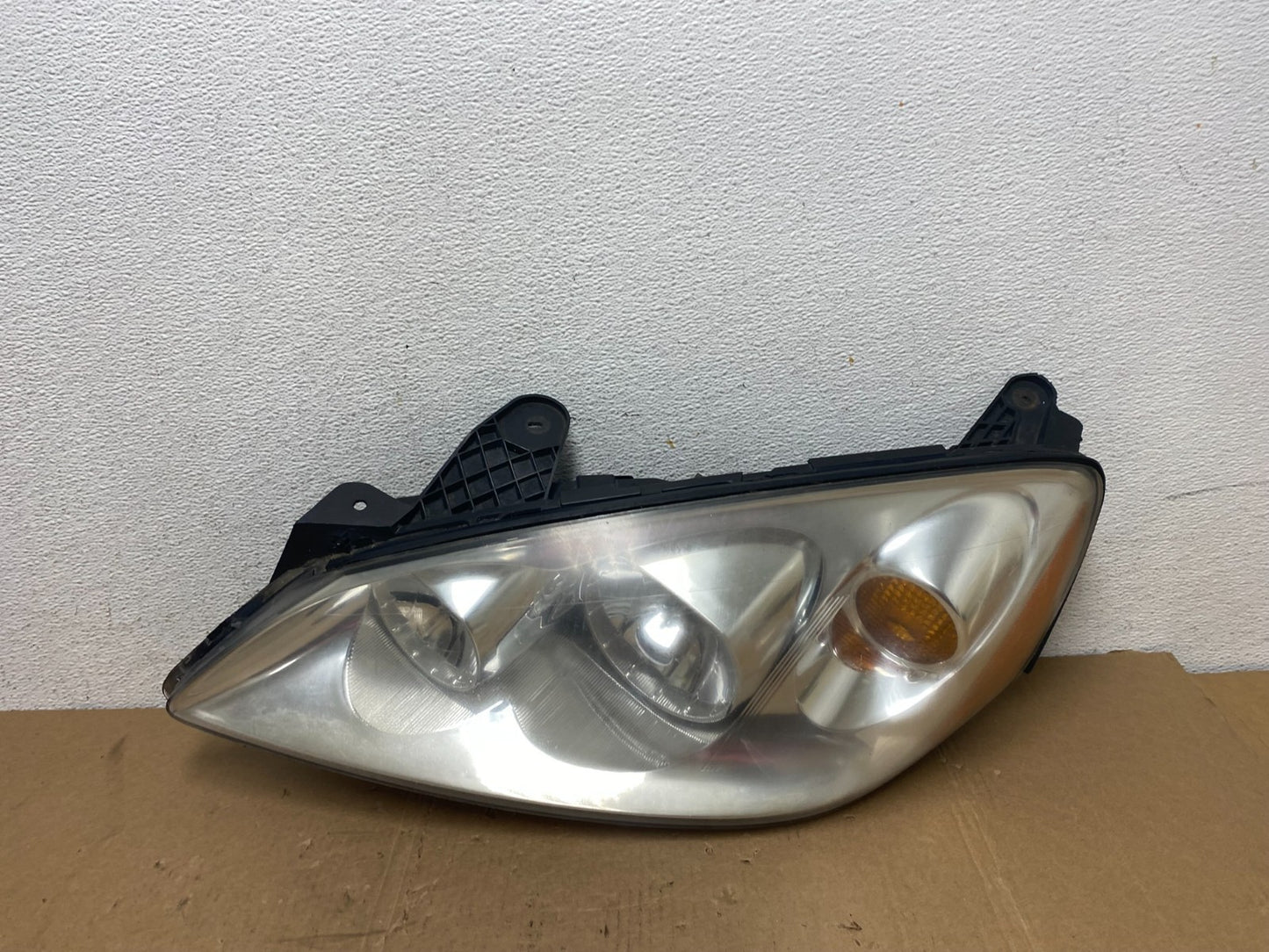 2005 to 2009 Pontiac G6 Headlight Left Driver LH Side Halogen AD7935 DW0