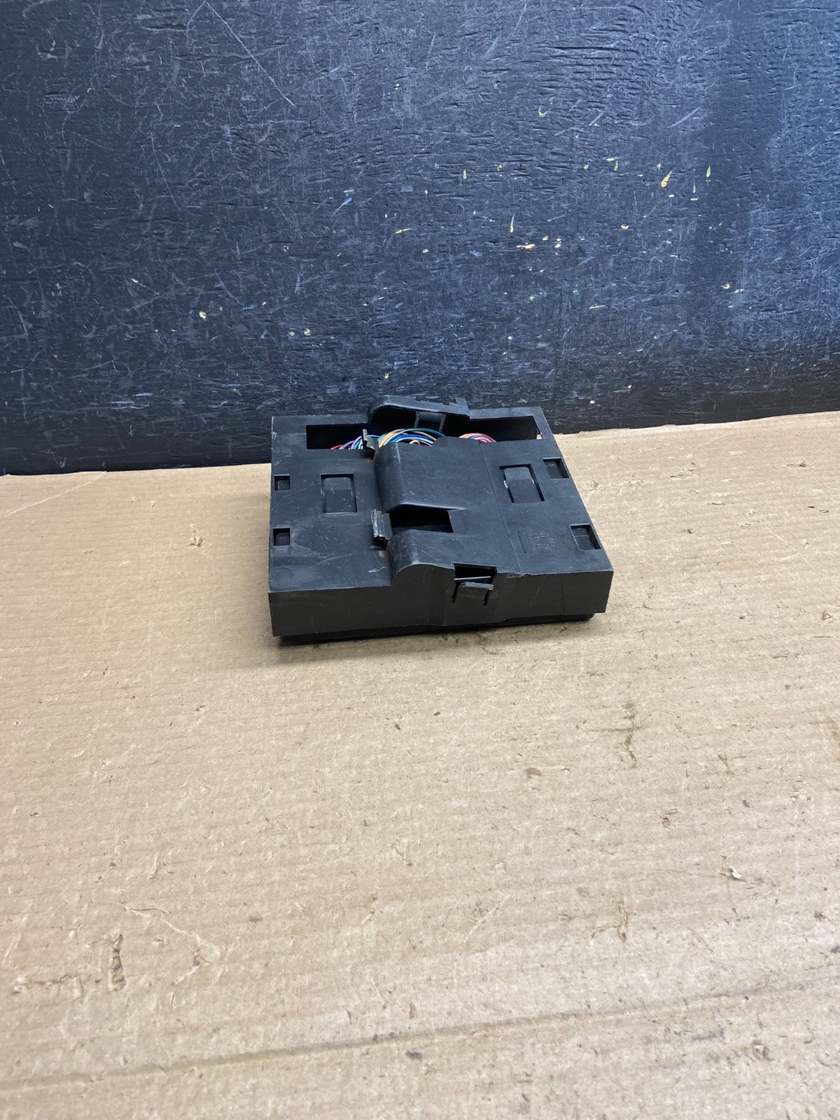 2013 - 2016 Chevrolet Impala Body Control BCM Module ah3944 DG0