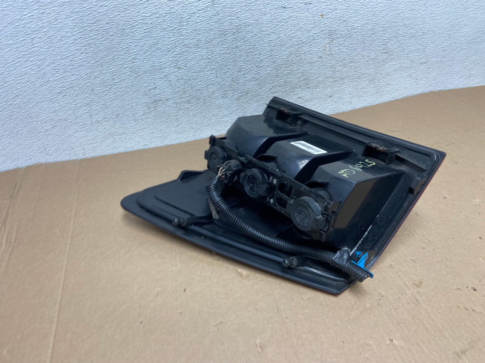 2005 - 2006 Jeep Grand Cherokee Right Passenger Rh Tail Light AD6425 LK4
