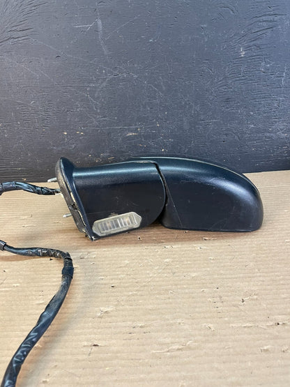 2003 to 2006 Gmc Yukon Left Driver LH Turn Signal View Door Mirror AF3367 DW3