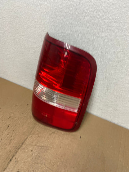 2004 to 2008 Ford F150 F-150 Right Passenger RH Side Tail Light AC7281 LK1