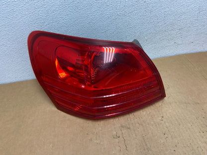 2008 to 2015 Nissan Rogue Left Driver Lh Side Tail Light AC8496 DW0