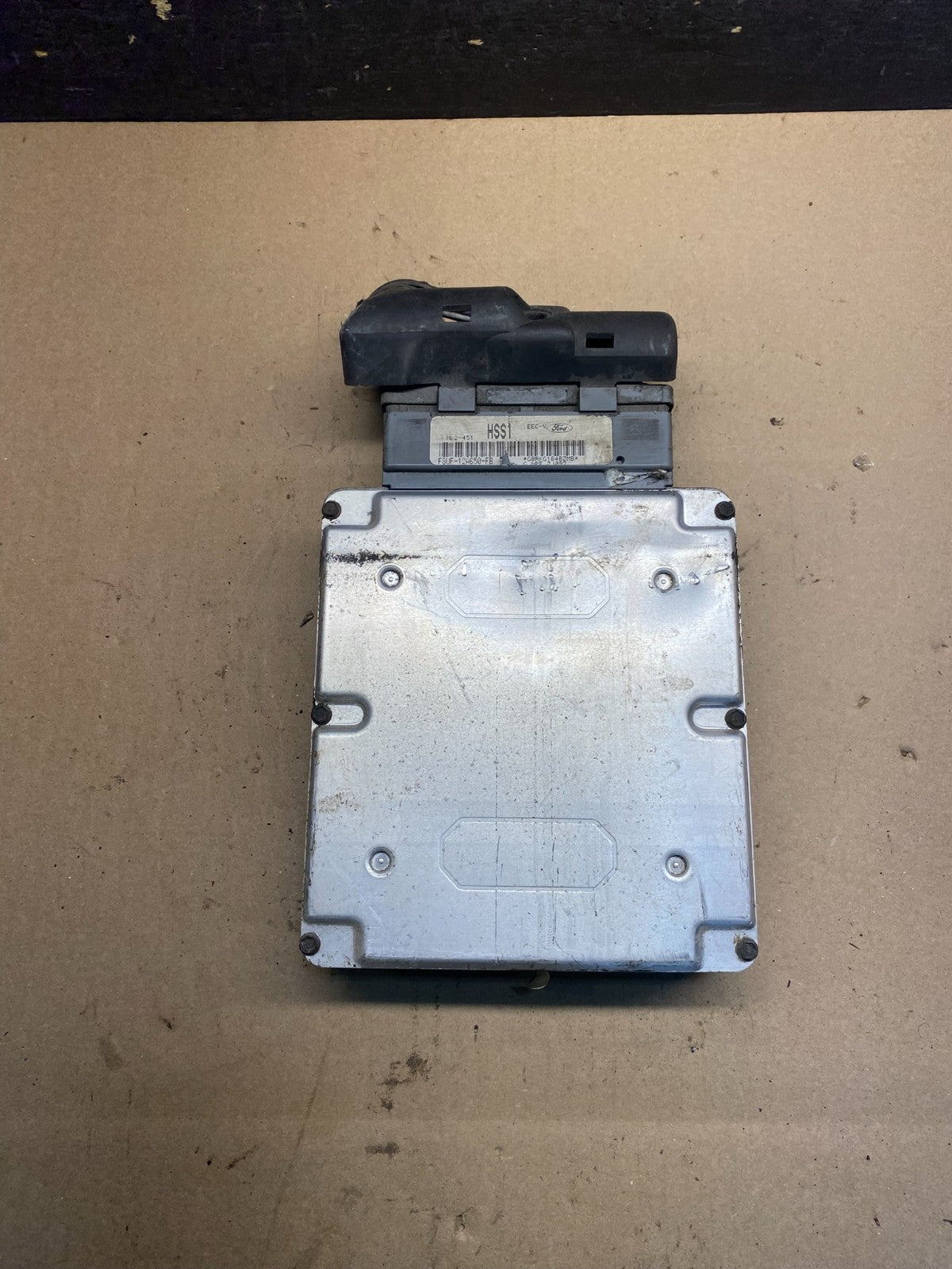 1998 Ford E-Series E-250 4.2L Engine Control Computer F8UF-12a650-fb AI5293 DG1