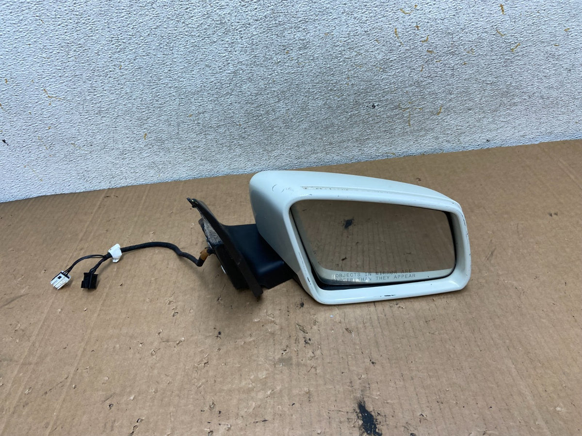 2010 to 2014 Mercedes C300 C-Class Right Passenger View Door Mirror AI8884 DW6