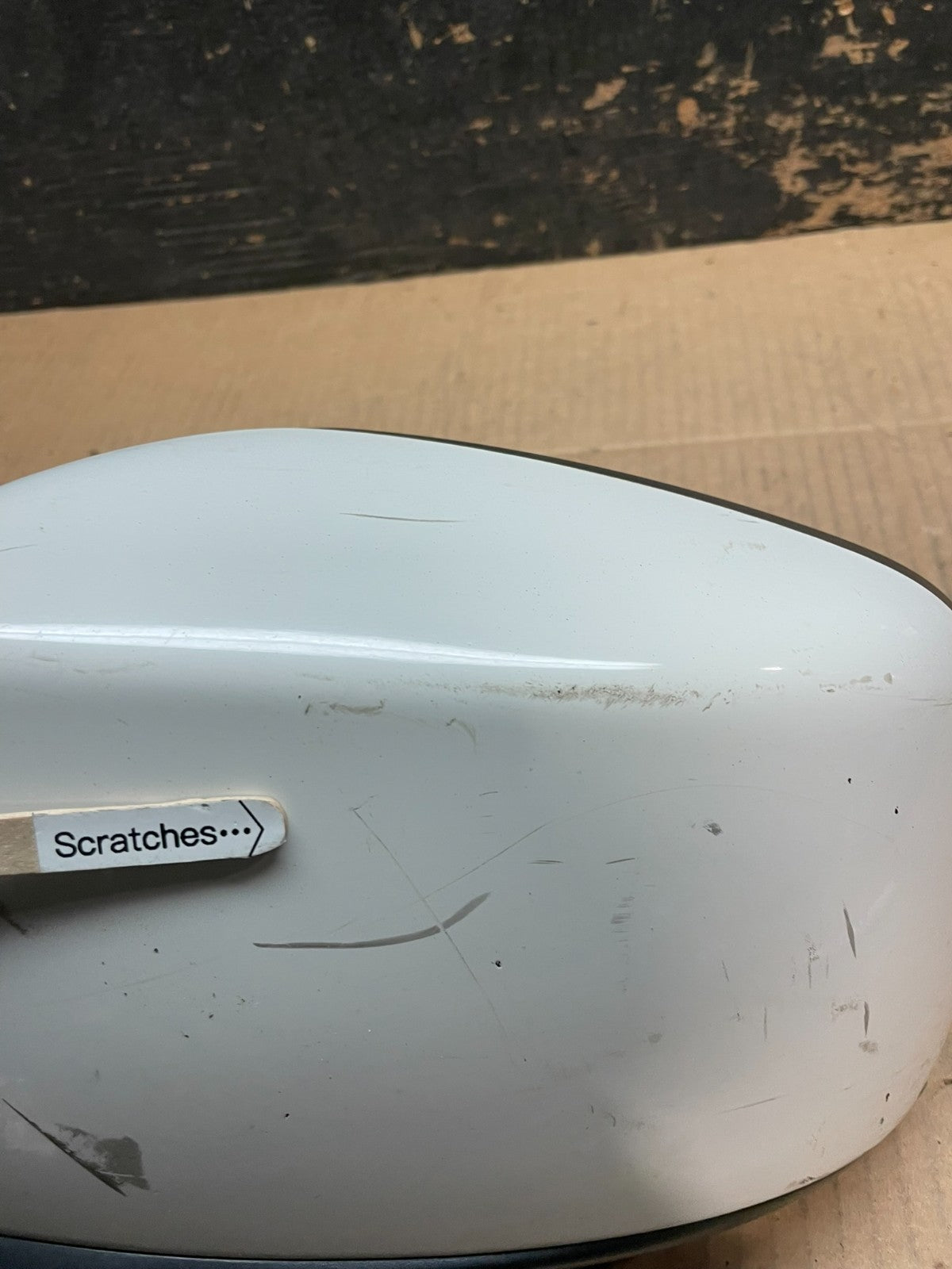 2009 to 2014 Volkswagen Routan Left Driver LH View Door Mirror Y1668 MS7