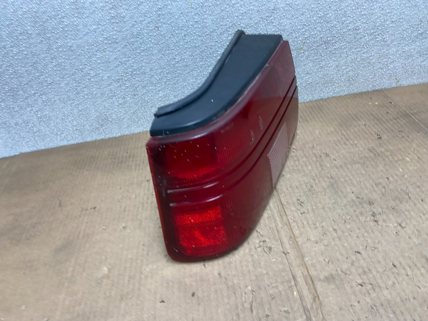 1993 to 1994 Hyundai Excel Hatchback Left Driver Side Tail Light AA65792