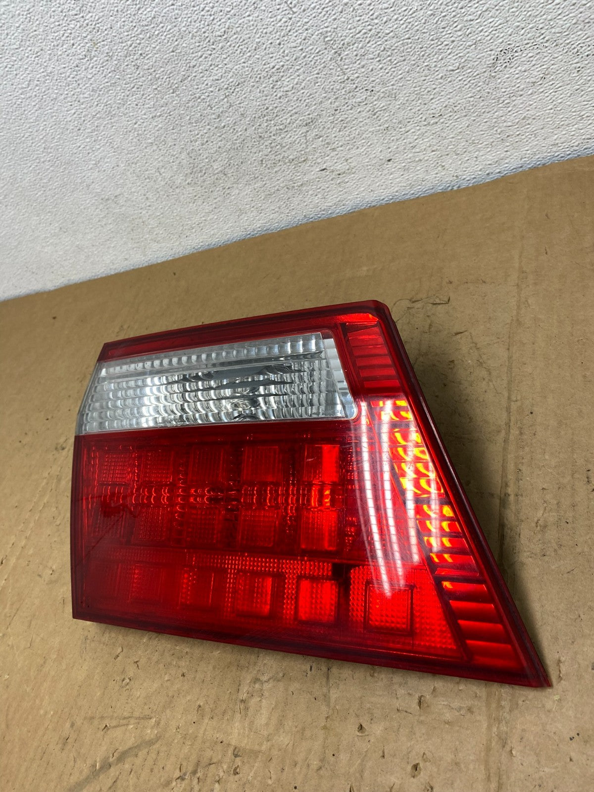 2005 2006 2007 Honda Odyssey Inner Left Driver Lh Tail Light AA0436 DW1