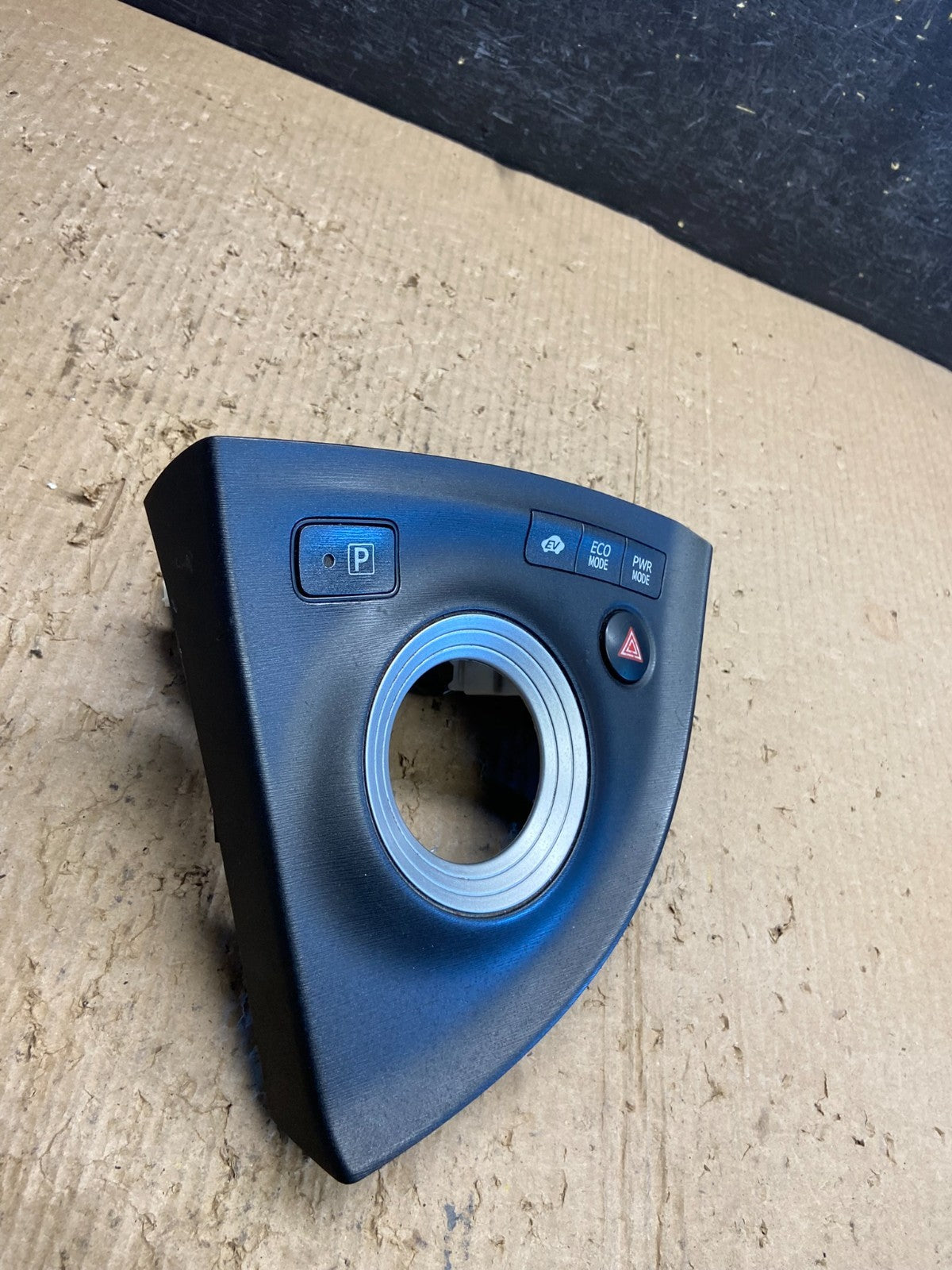 2010 to 2015 Toyota Prius 1.8L Gear Shifter Trim Panel Cover Bezel AF1725 DG1