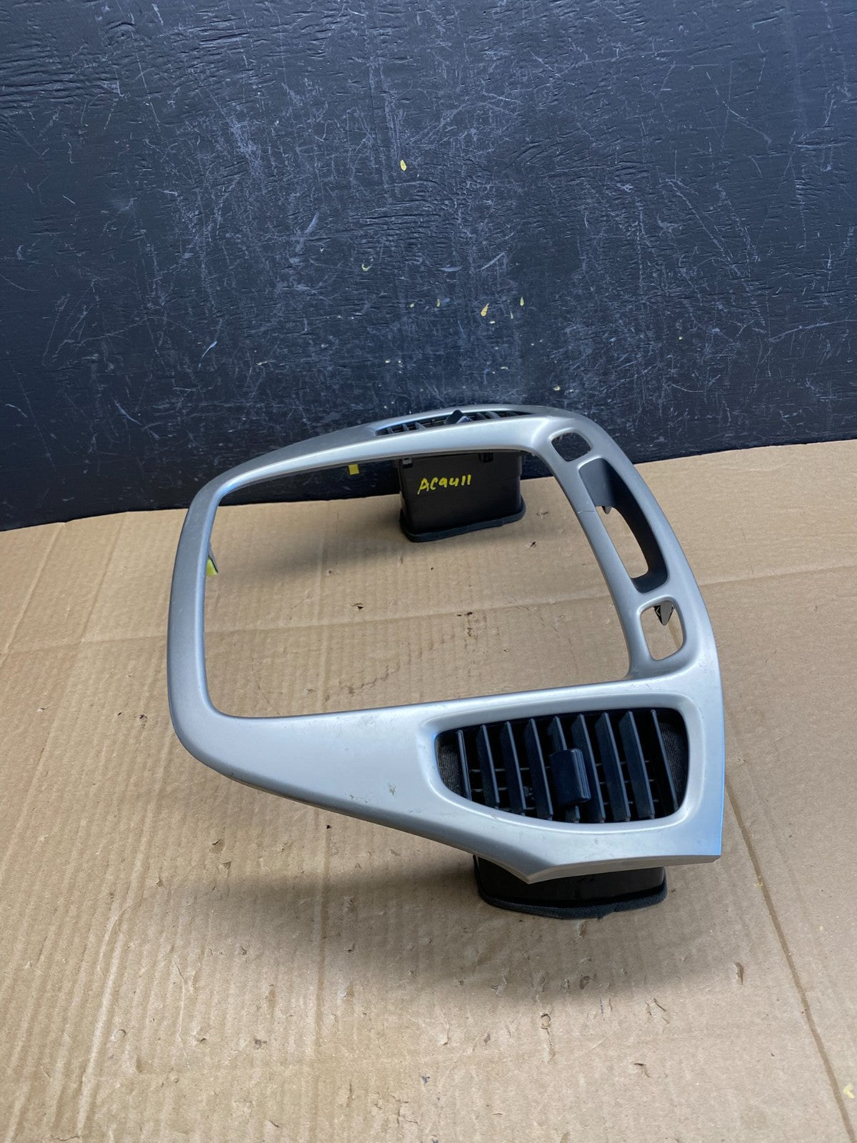 2001-2007 Toyota Highlander Radio Climate Dash Trim Bezel Air Vent AC9411 DG2