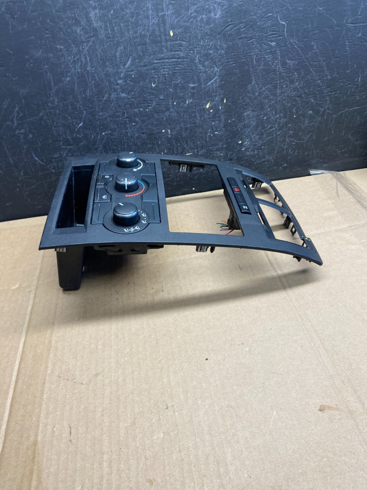 2008 - 2010 Dodge Charger Dash Climate Temperature Control Radio Bezel AD2072 DG2