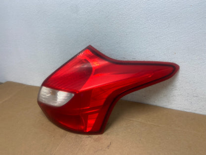 2012-2014 Ford Focus Hatchback Right Passenger Side Rh Tail LIght AD6014 DW1