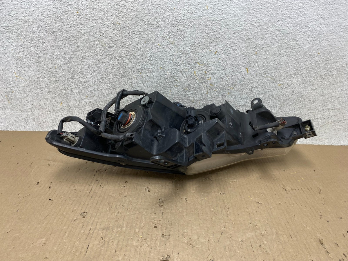 2011 to 2014 Nissan Murano Headlight Right Passenger Rh Halogen AH5931 DW5