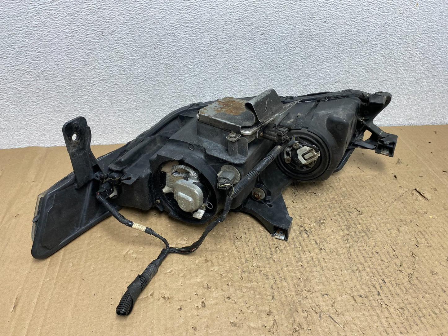 2004 2005 2006 Acura TL Headlight Right Passenger Side Xenon HID Oem AC5524 DW7