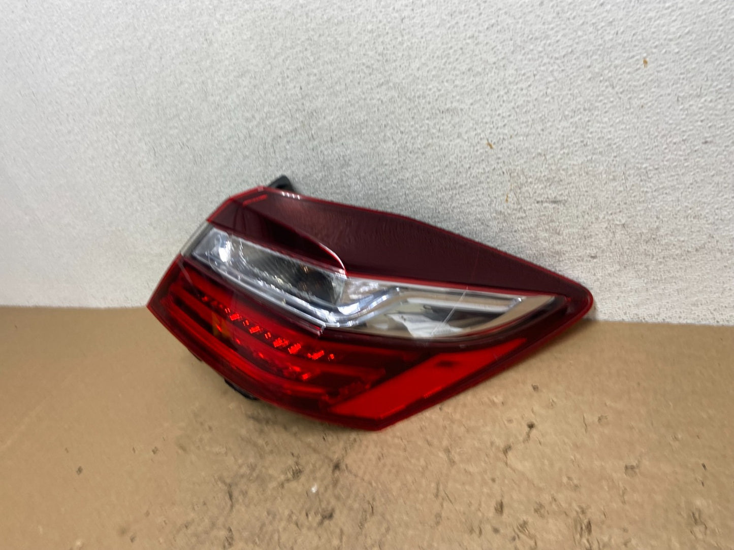 2016 to 2017 Honda Accord Right Passenger Side Tail Light af8408 DG1