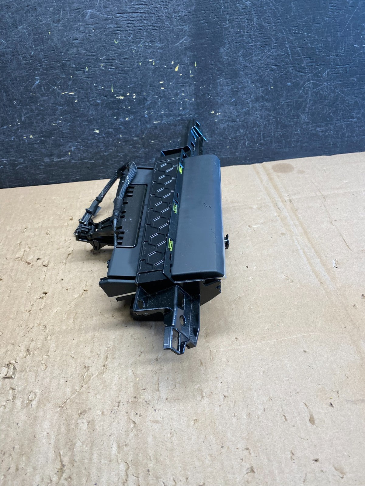 2012 - 2018 Audi A6 A7 Radio Navigation Screen Display AJ1647 DG1