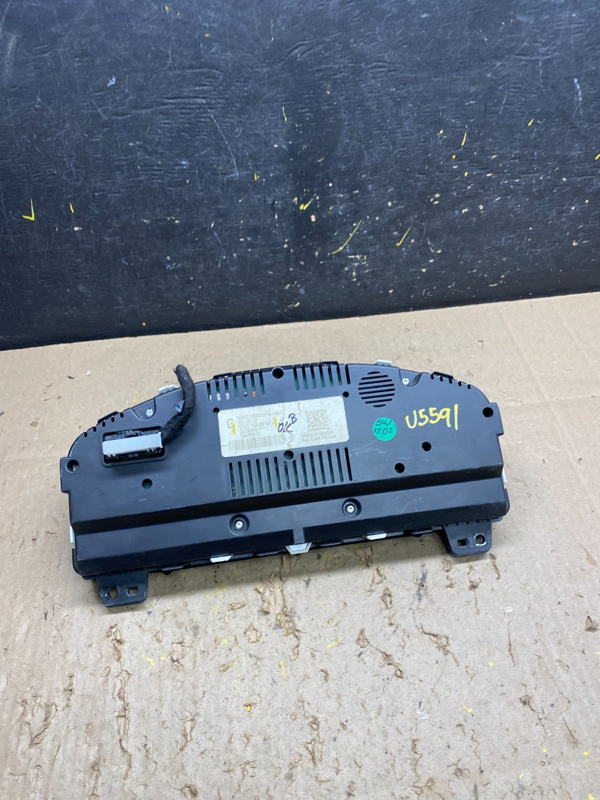 2012 Ford Edge Gauge Speedometer Cluster OEM U5591 DG4