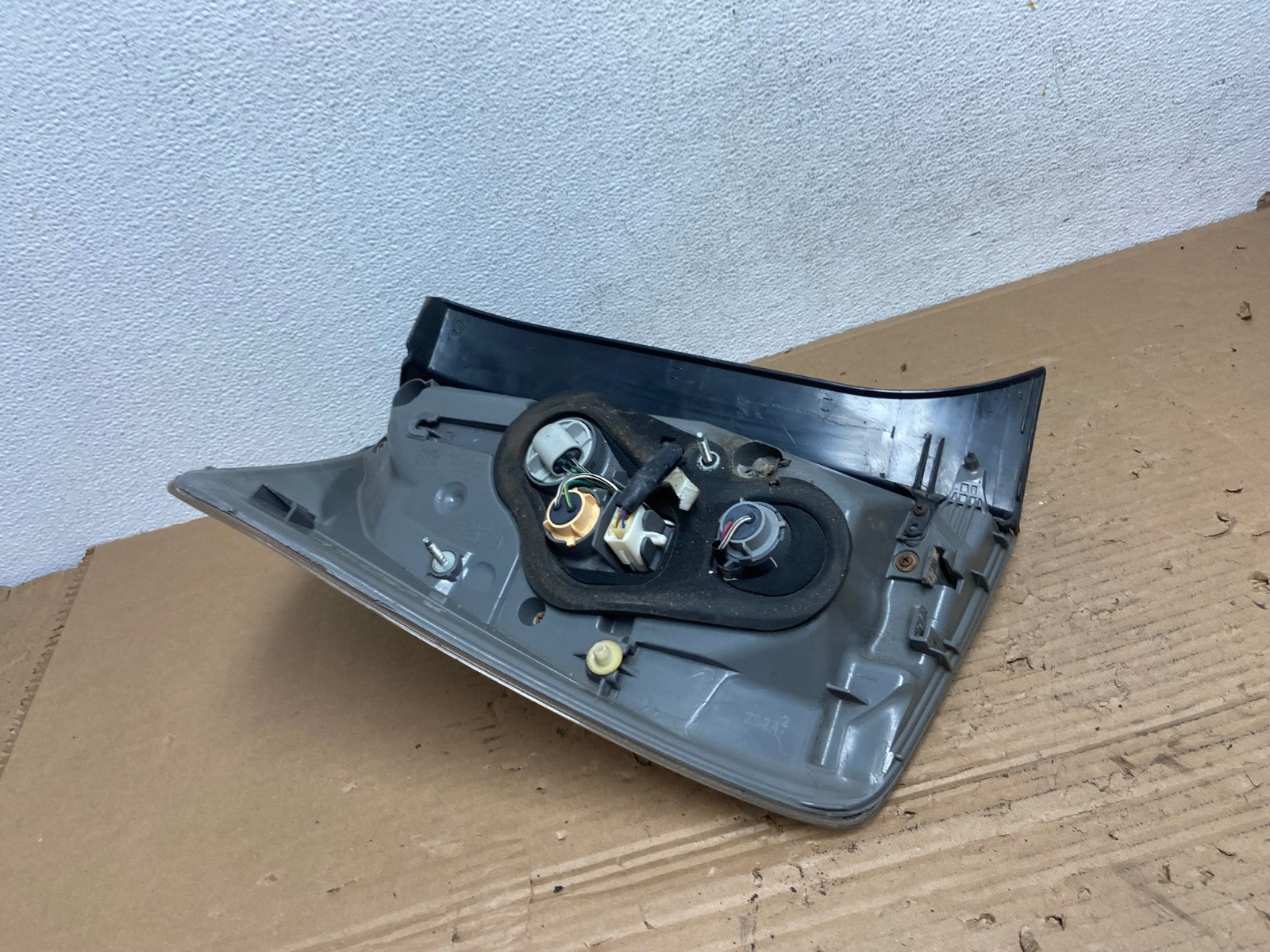 2010 2011 Toyota Prius Tail Light Right Passenger Side AD4324 LK6