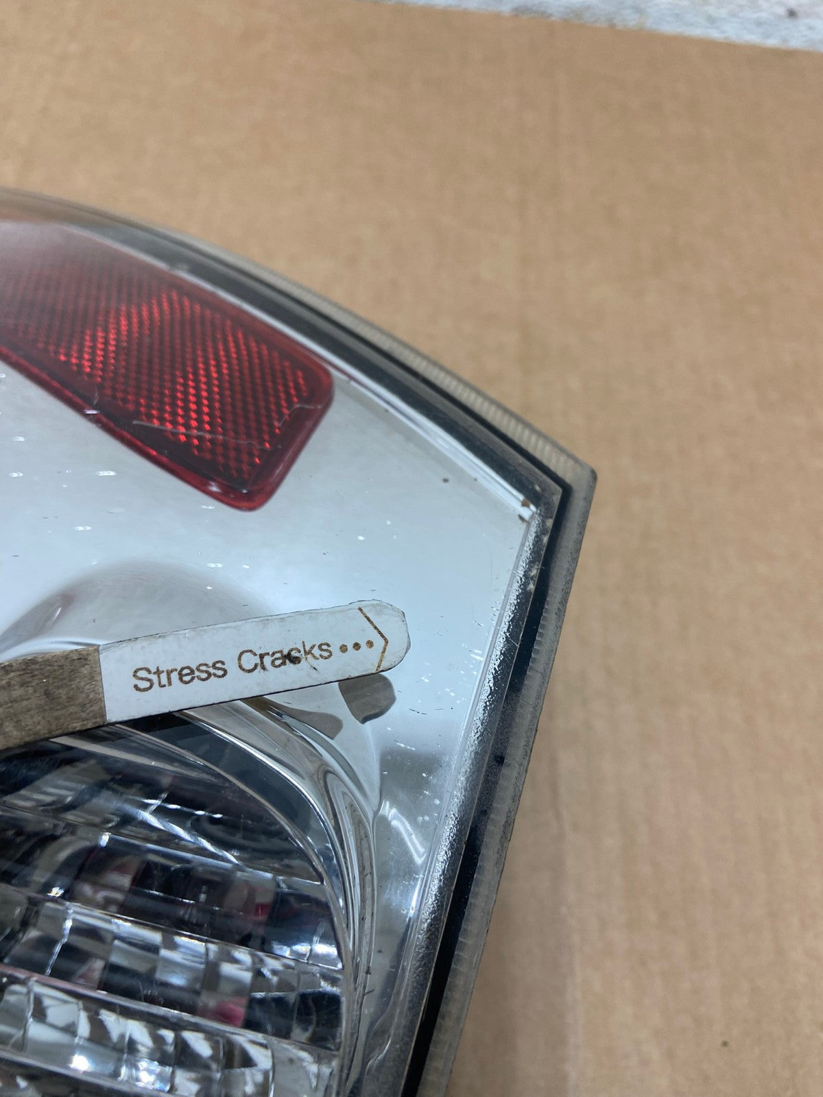 2005 to 2008 Chevrolet Equinox Right Passenger Rh Side Tail Light AI8353 LK4