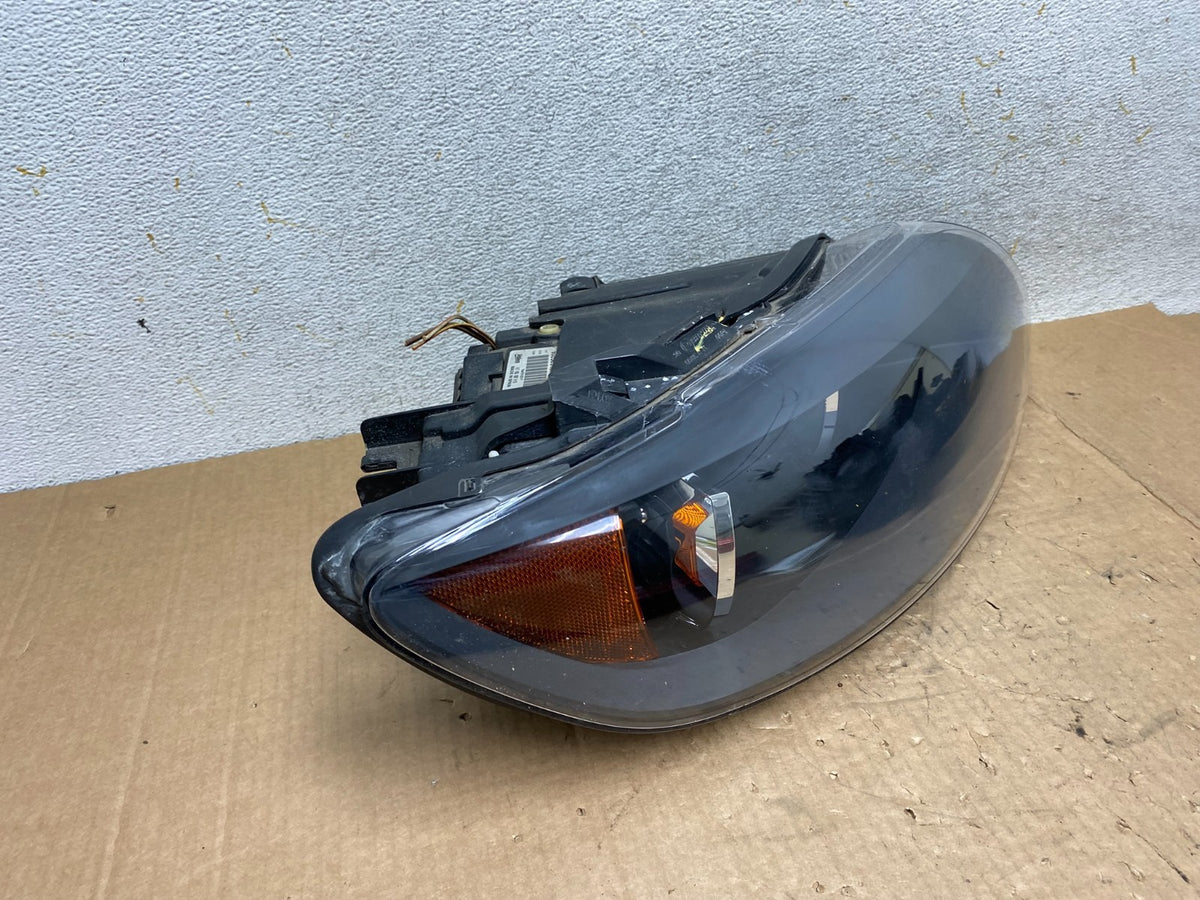 2007- 2009 Audi Q7 Right Passenger RH Side Black Halogen Headlight AI5445 DW2
