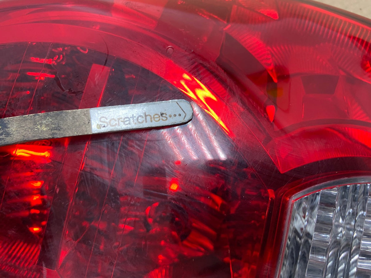 2006-2009 Pontiac Torrent Right Passenger Rh Side Tail Light AH4036 LK3