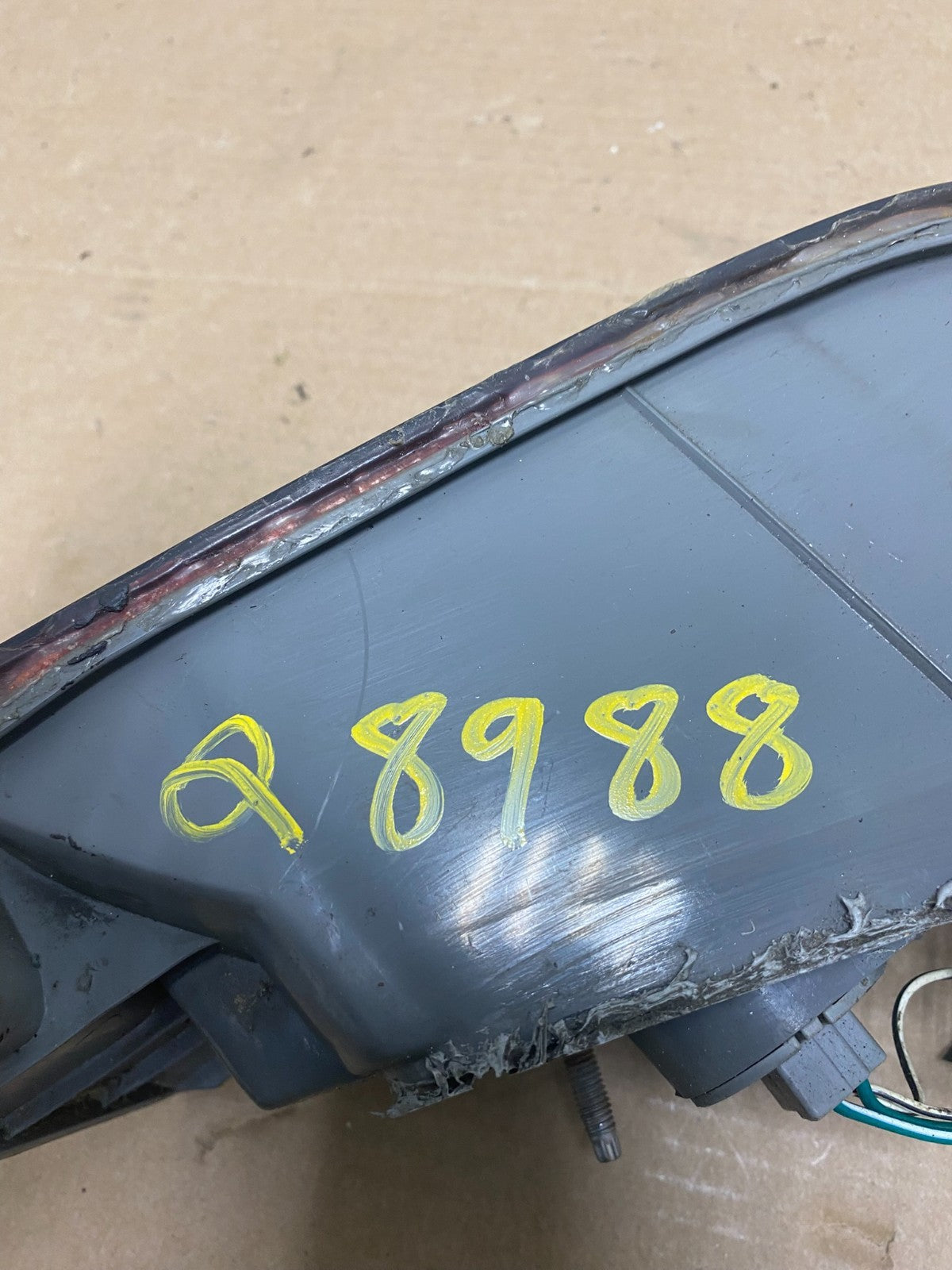 1997 1998 1999 Toyota Camry Tail Light Right Passenger Rh Side Oem Q8988 DW9
