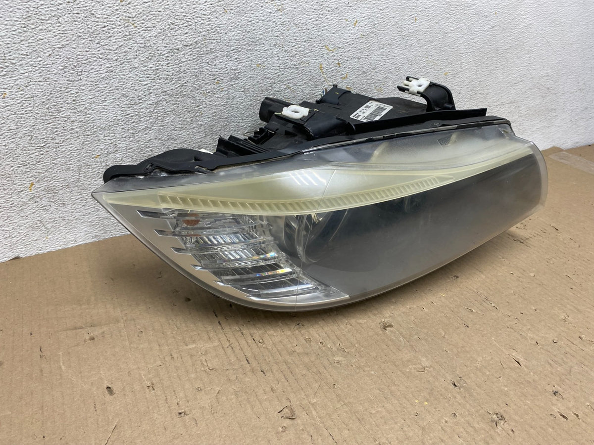 2009-2011 BMW 3 Series 328i 4/D Sedan Headlight Halogen Right Passenger AH58311