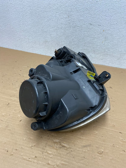 2005 to 2010 Volkswagen Jetta Left Driver LH Side Headlight Halogen AD4299 DW7