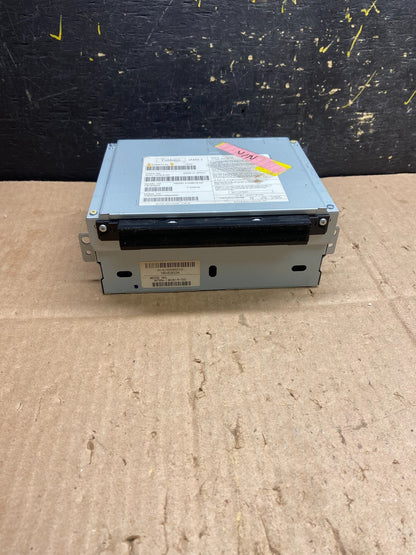 2011 2012 2013 2014 2015 Volvo S60 CD Player CD Player Radio Head Unit ab2292 DG0