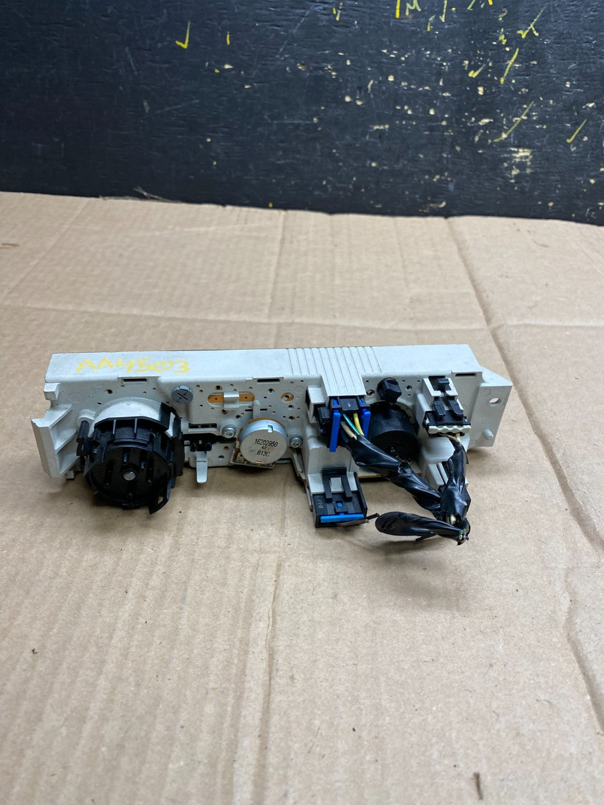 2008-2010 Chevrolet Express 1500 2500 3500 Climate Control Panel OEM aa4503 DG3