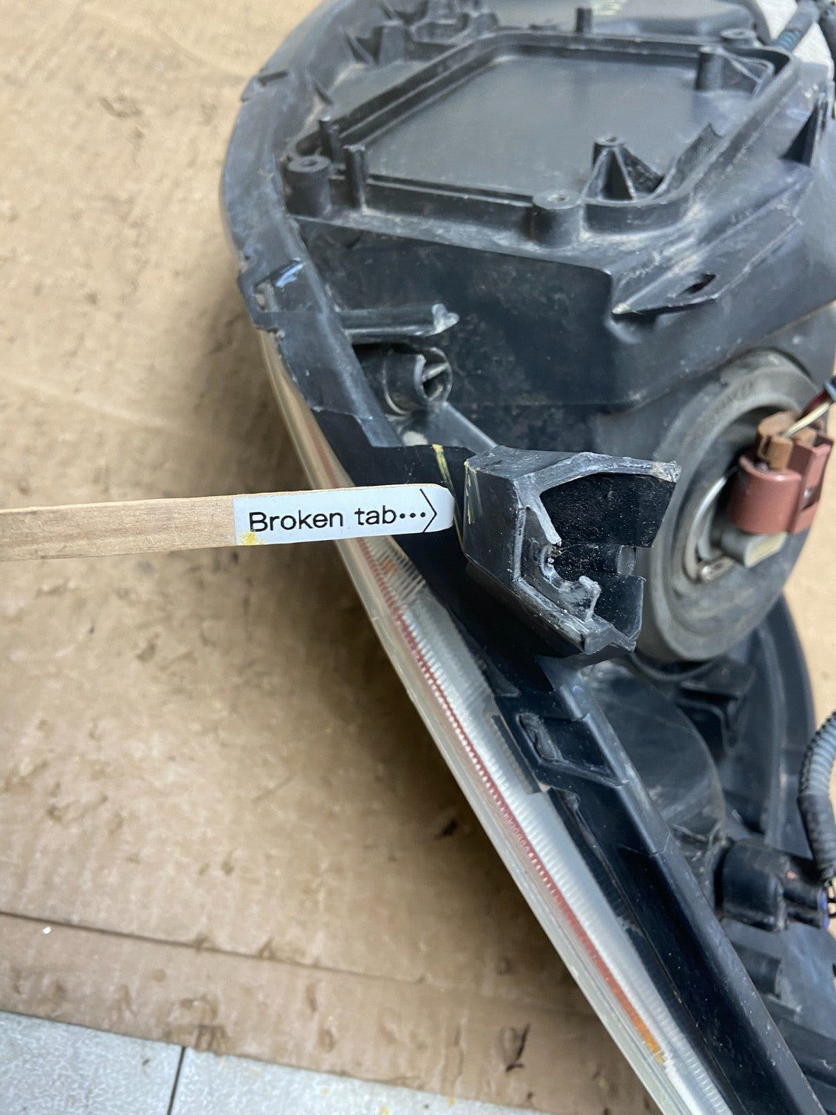 2006 to 2010 Toyota Sienna Right Passenger Rh Side Headlight Halogen Z0861 DW6