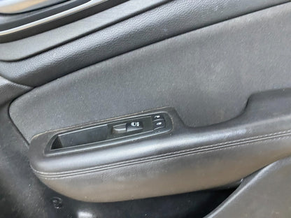 2015 to 2017 Chrysler 200 Front Right Passenger Side Door Panel M4063 DG3