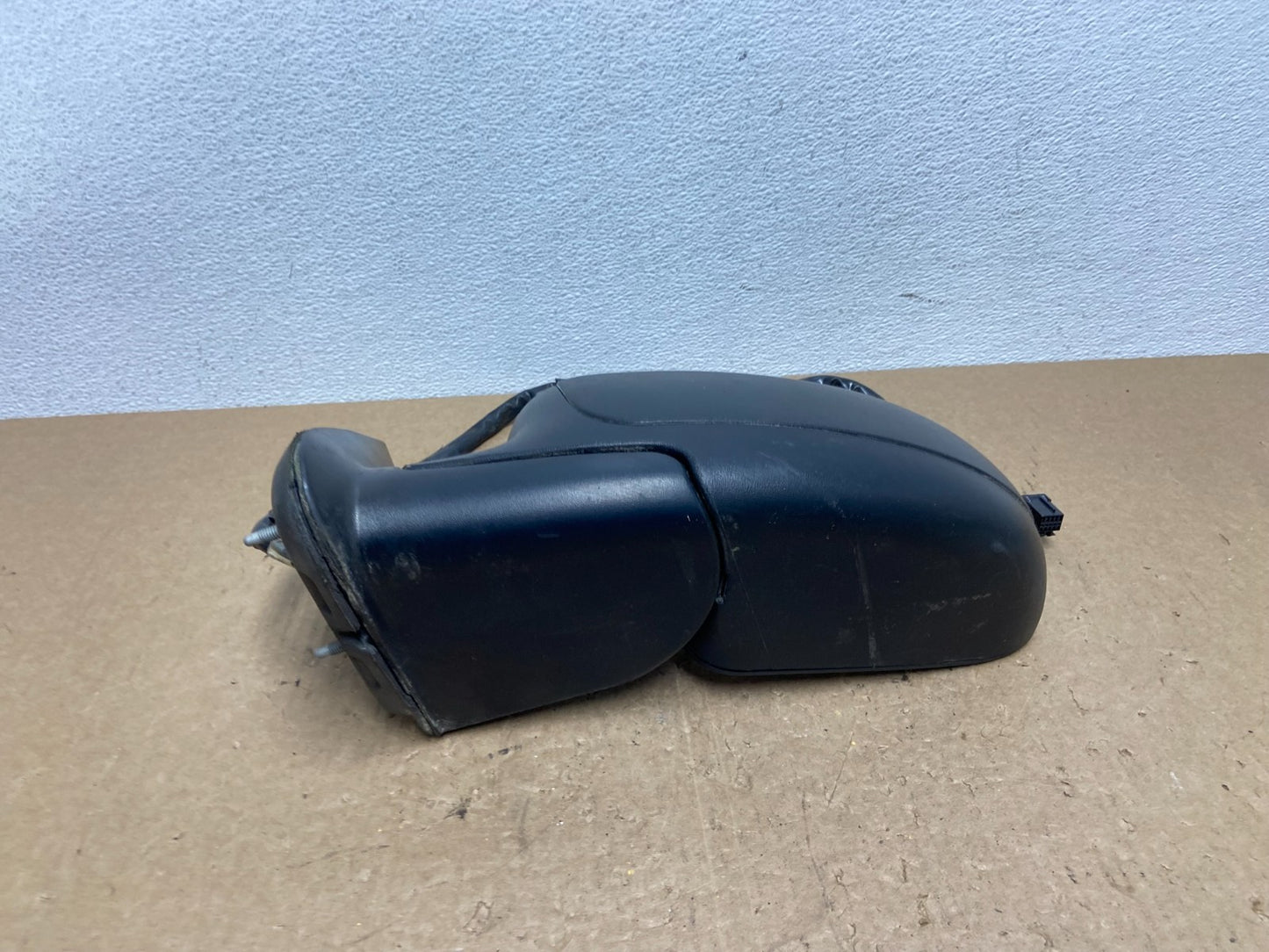 1999 to 2006 GMC Sierra Left Driver LH View Door Mirror Turn Sgn OEM AC1445 DW3