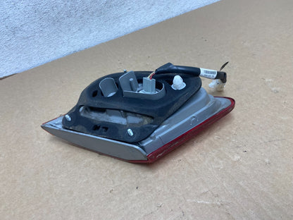 2010-2011 Toyota Camry Hybrid Right Passenger Side Inner Tail Light AF7308 D5