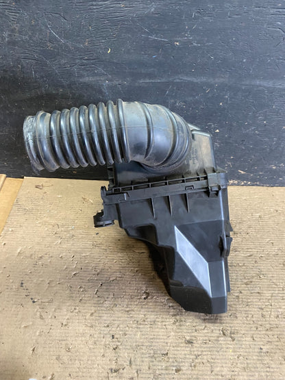 2019 to 2023 Mazda CX5 CX-5 2.5L T  Air Cleaner Box Filter Housing Oem s3612 DG2