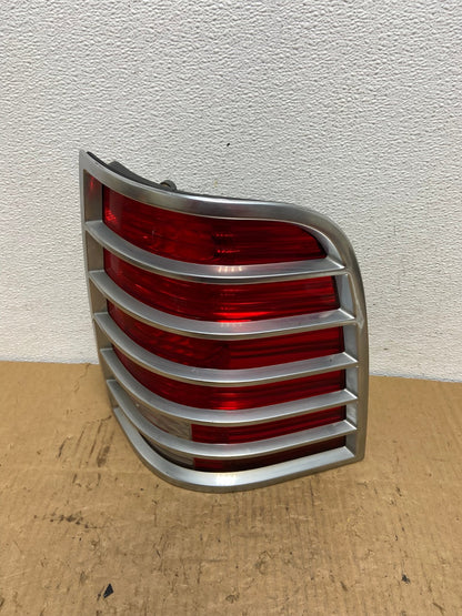 2002 2003 2004 2005 Mercury Mountaineer Right Passenger Tail Light AC8182 LK0