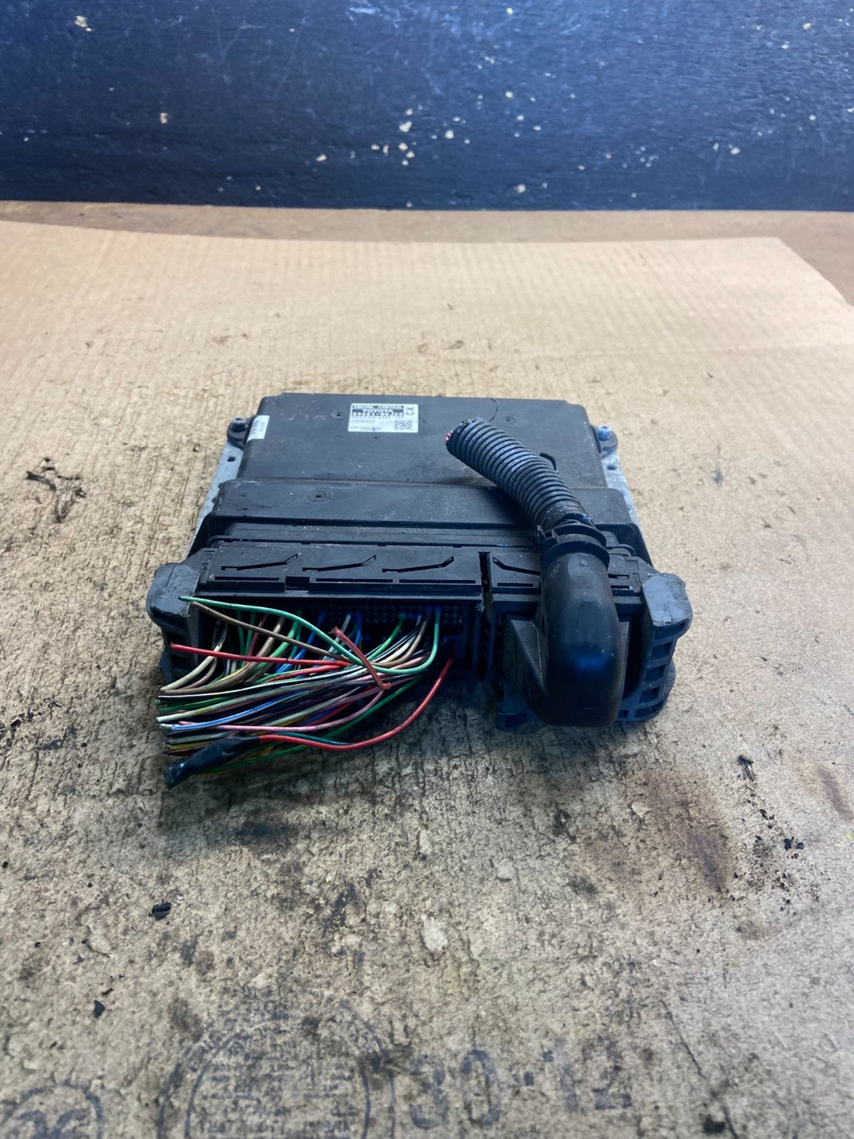 2010 2011 Toyota Camry Electronic Engine Control Module ECU ECM Z8951 DG1