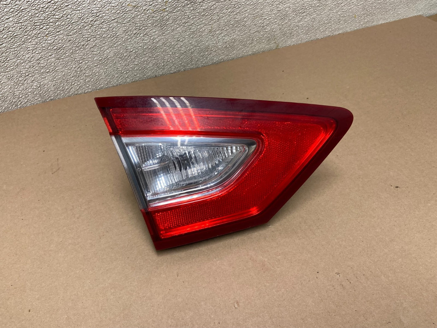 2013 to 2016 Ford Fusion Left Driver Side Tail Light Inner Oem AB4977 LK0