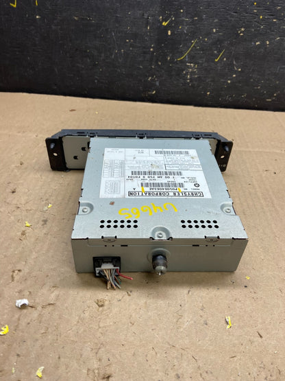 2008 to 2012 Chrysler Town Country DVD Player Receiver OEM u4665  DG3