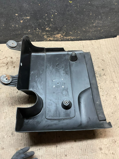 2013 to 2016 Nissan Pathfinder Engine Cover Motor Shield V6829 DG7