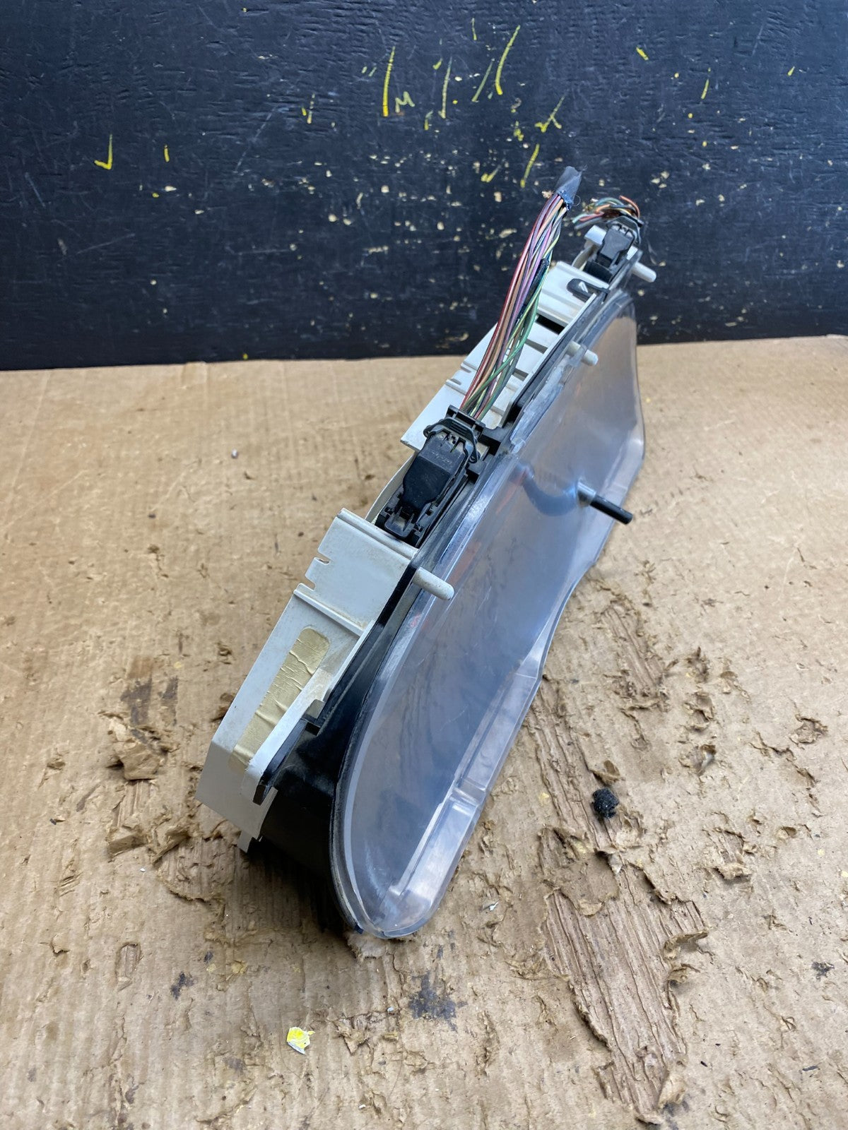 2006 Ford E350 Gauge Speedometer Cluster OEM z9858 DG2