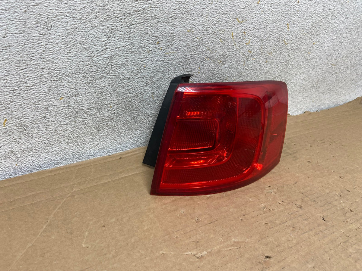 2011 to 2014 Volkswagen Jetta Right Passenger Rh Side Tail Light AH8455 LK1