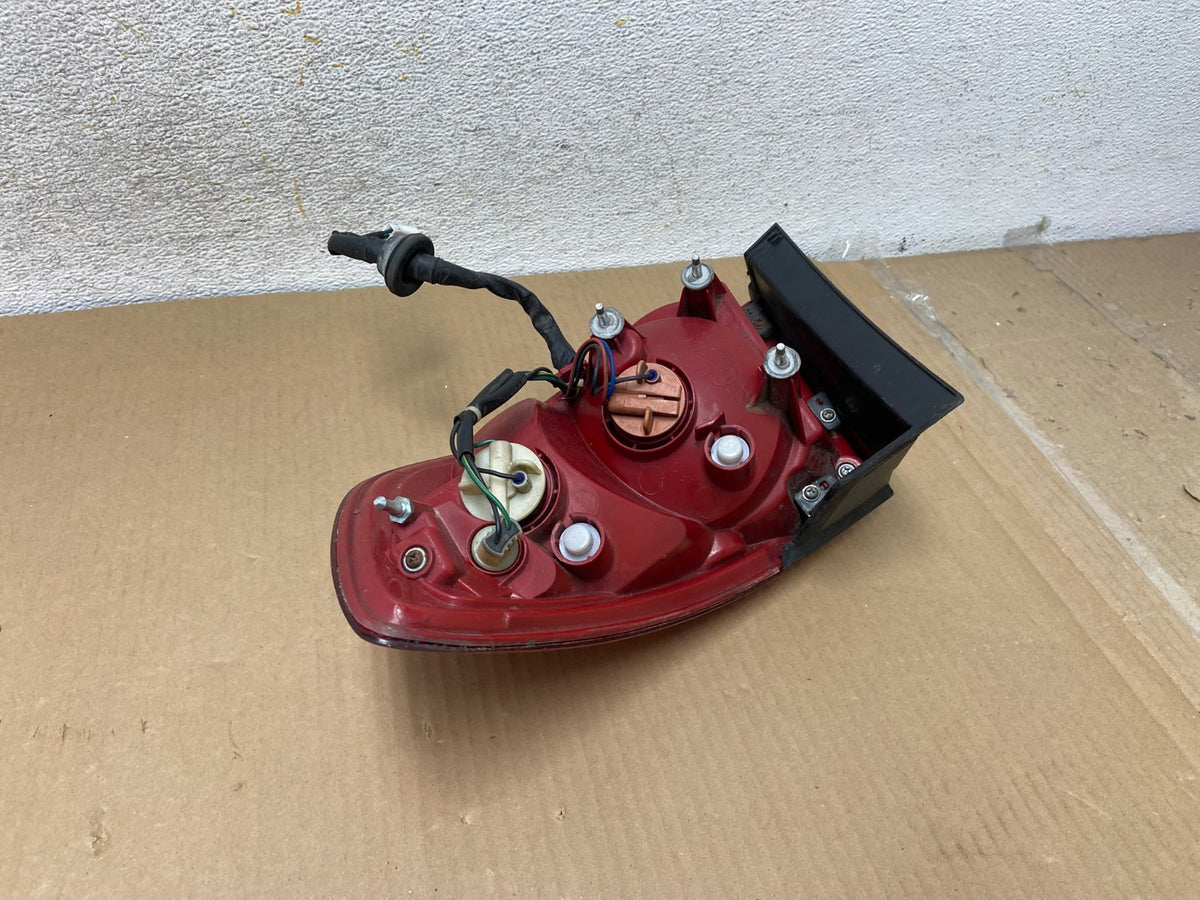 2007 - 2009 Hyundai Santa Fe Left Driver LH Side Tail Light AH2986 LK4