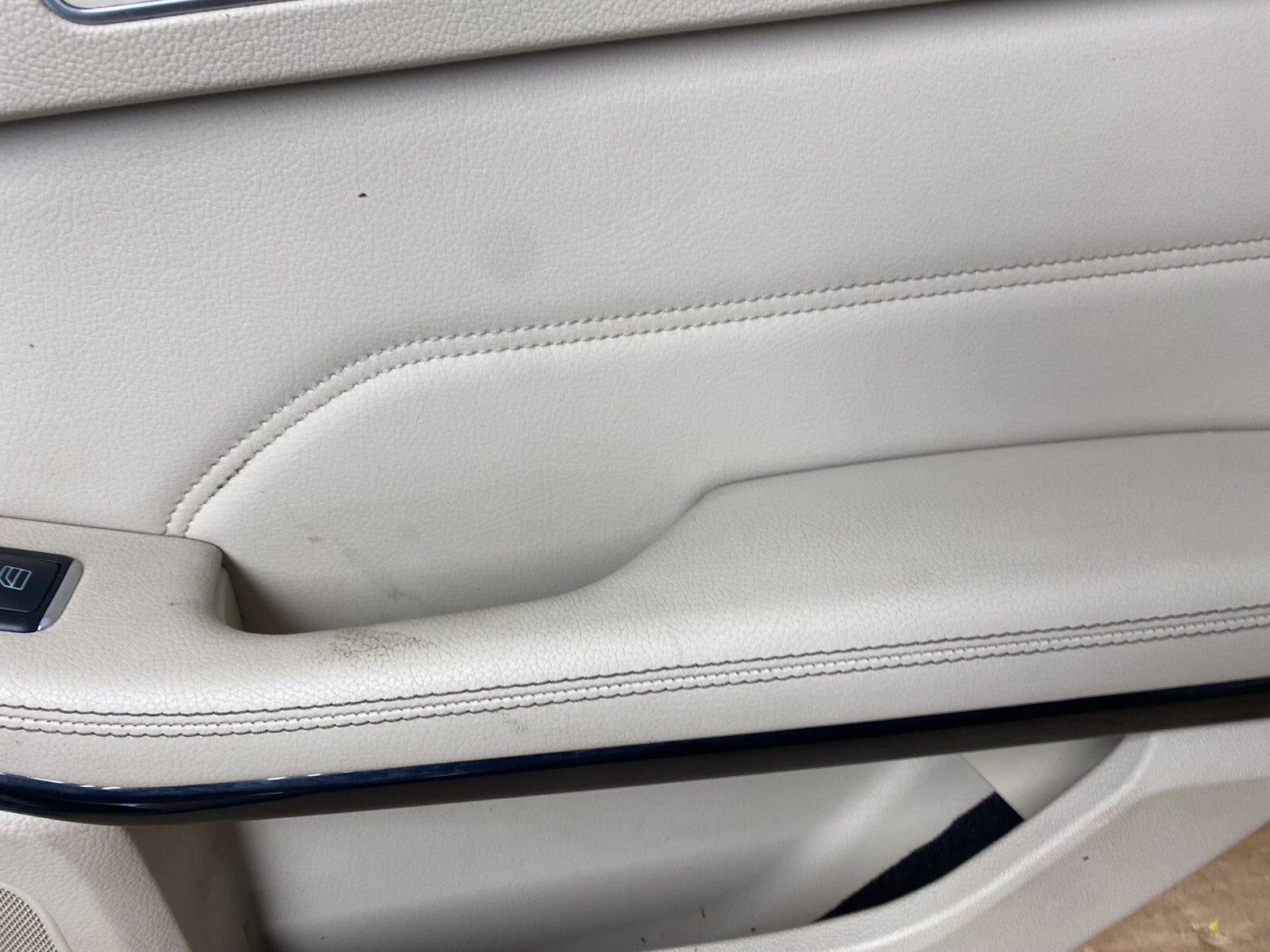 2014 to 2016 Mercedes-Benz E350 Rear Right Interior Door Panel Trim M6901 DG3