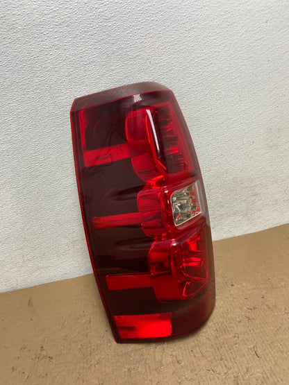 2008-2014 Chevrolet Tahoe Suburban Driver Lh Left Side Tail Light DEPO AD8847 LK2