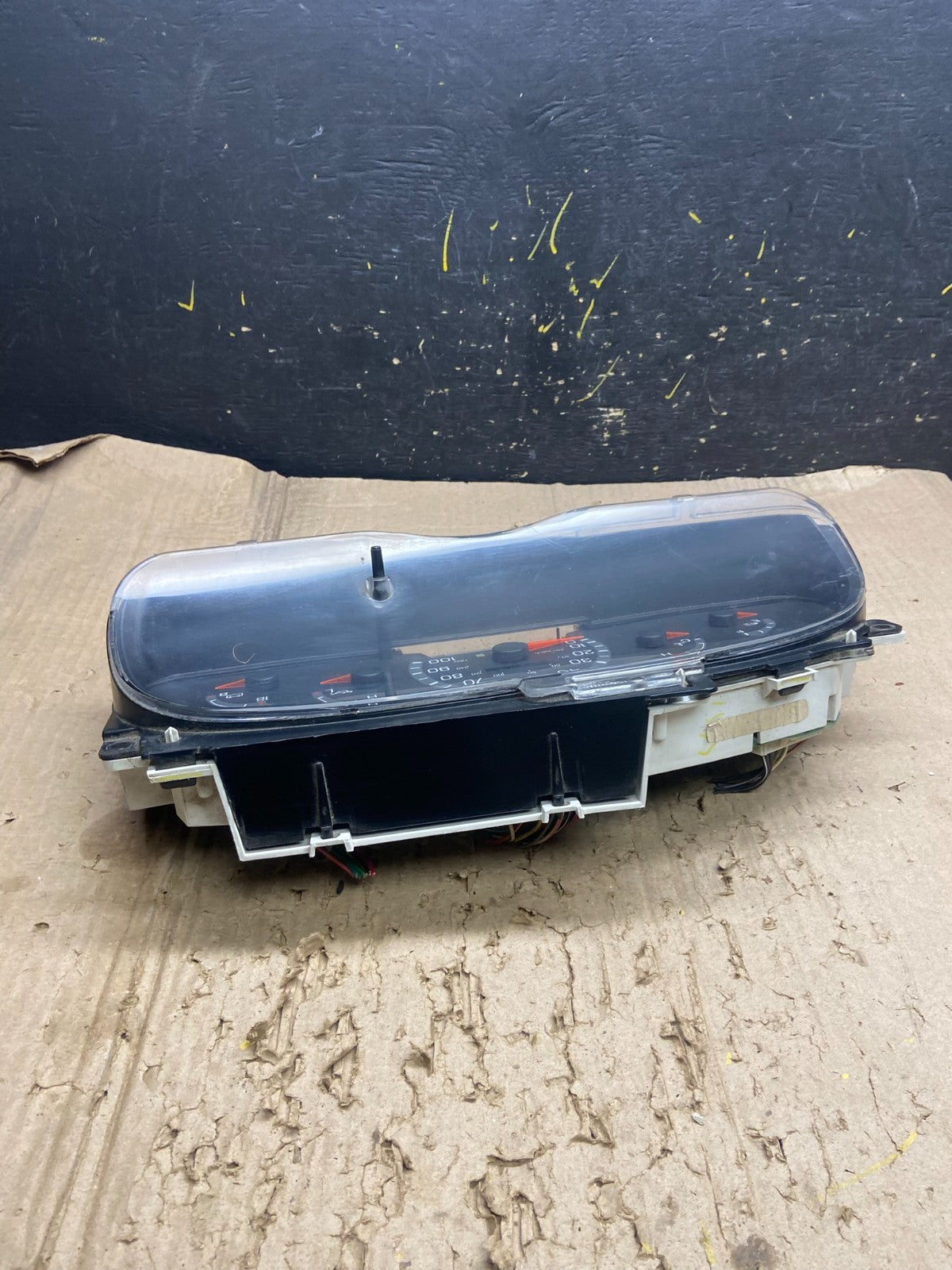 2001 - 2002 Ford Econoline E250 E350 Van Speedometer Instrument Cluster X6473 DG4
