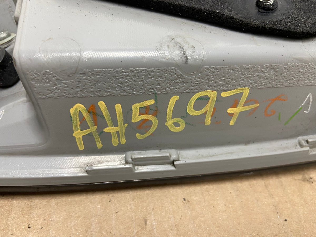 2006 to 2007 Lexus RX400H Right RH Side Inner Tail Light AH5697 LK6